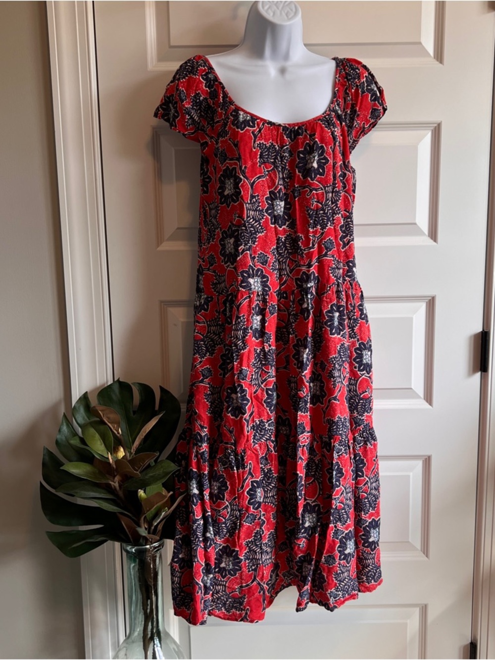 2/$25 KNOX ROSE Midi Small Medium Red Blue Lined